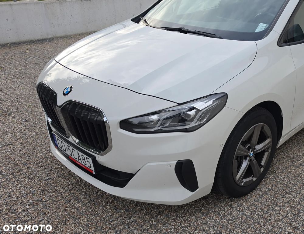 BMW Seria 2 218d - 34