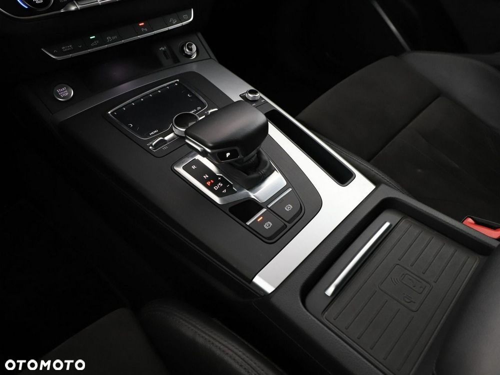 Audi Q5 50 TFSI e Quattro S tronic - 32