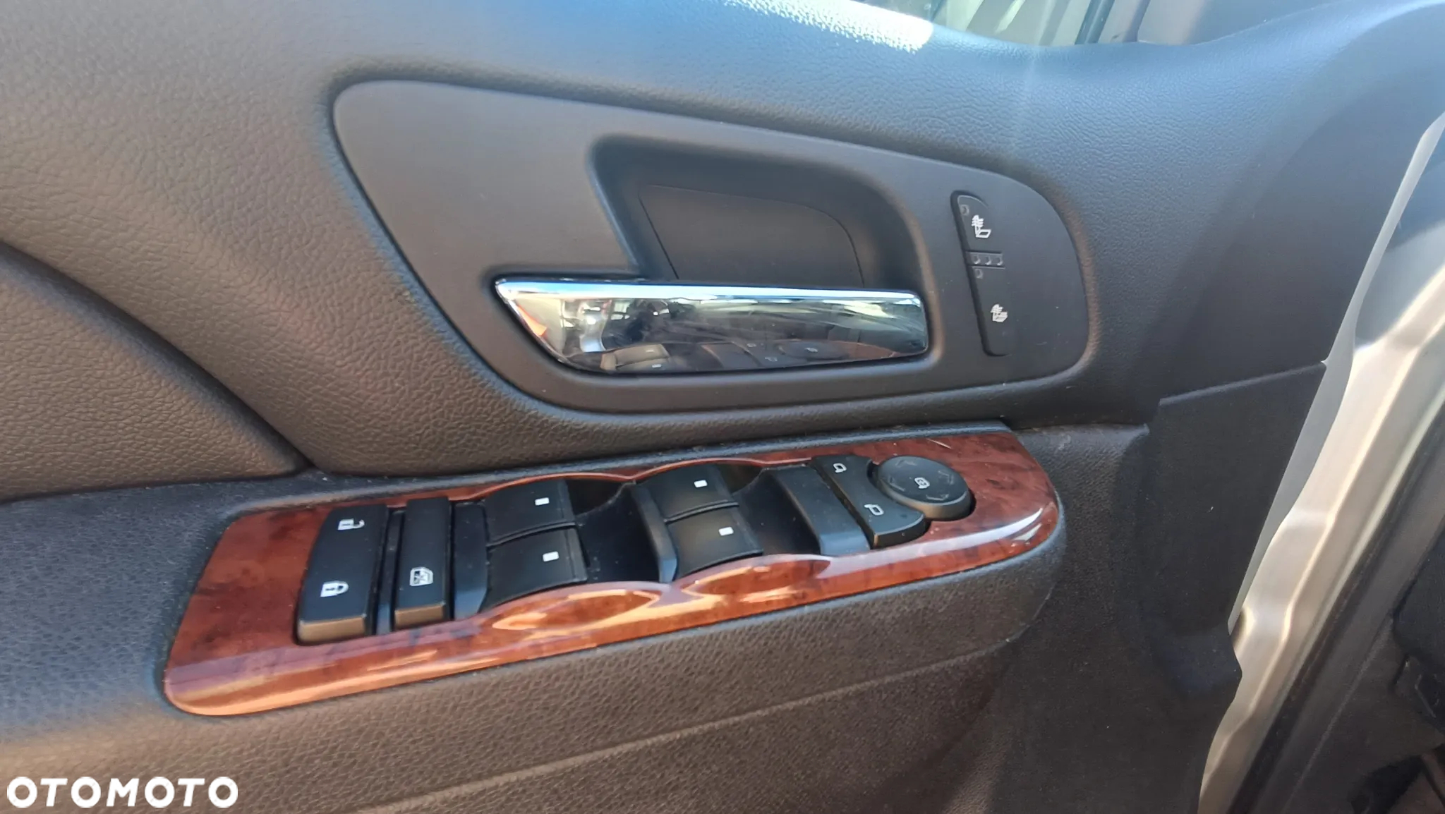 GMC Yukon - 23