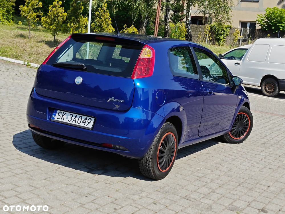 Fiat Grande Punto 1.4 8V Speed - 4