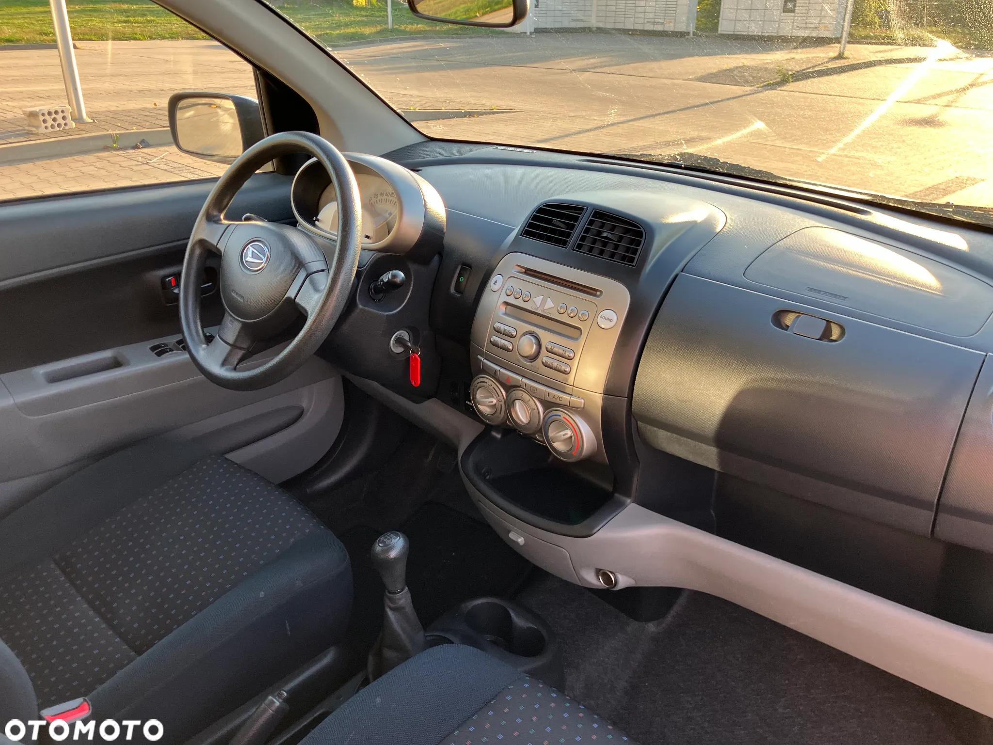 Daihatsu Sirion 1.0 CooLine - 10