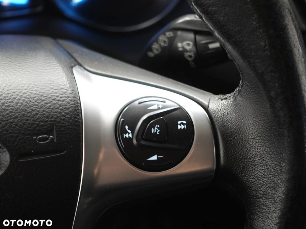 Ford Kuga 2.0 TDCi 4WD Titanium - 39