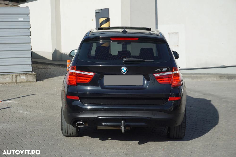 BMW X3 xDrive20d Advantage - 10