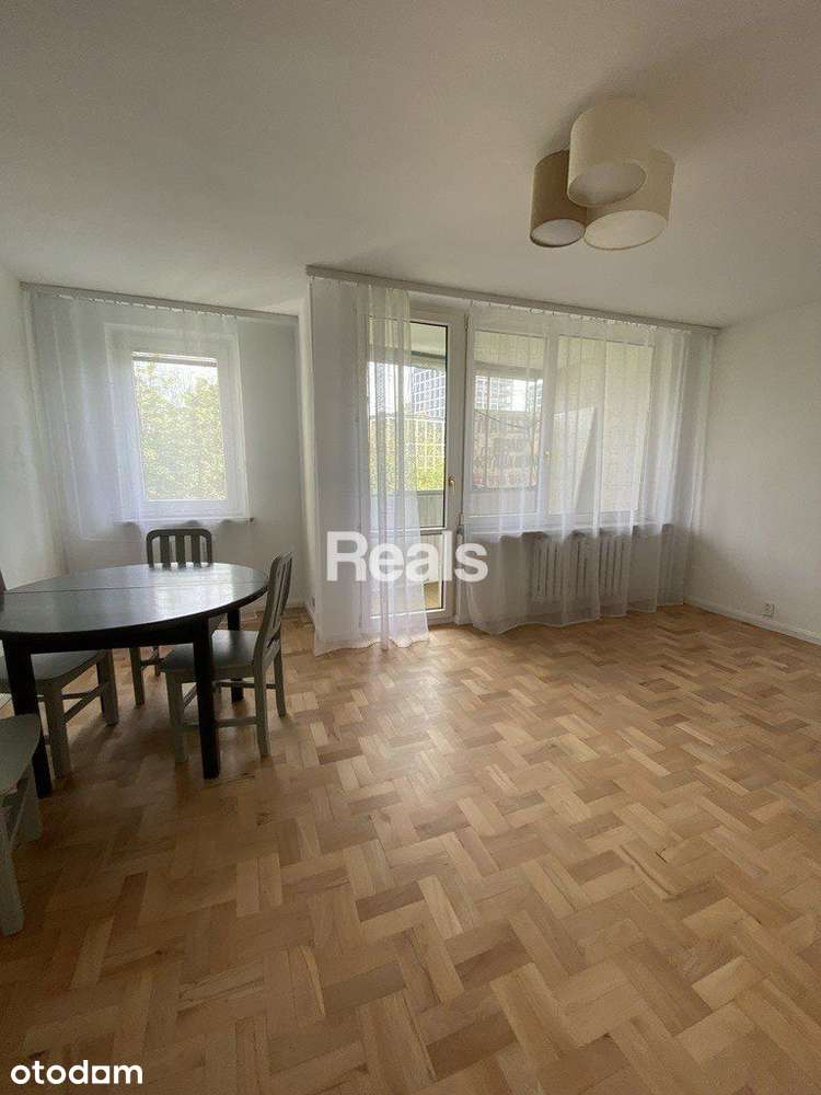 3 Pokoje Blisko Parku I Metra!
