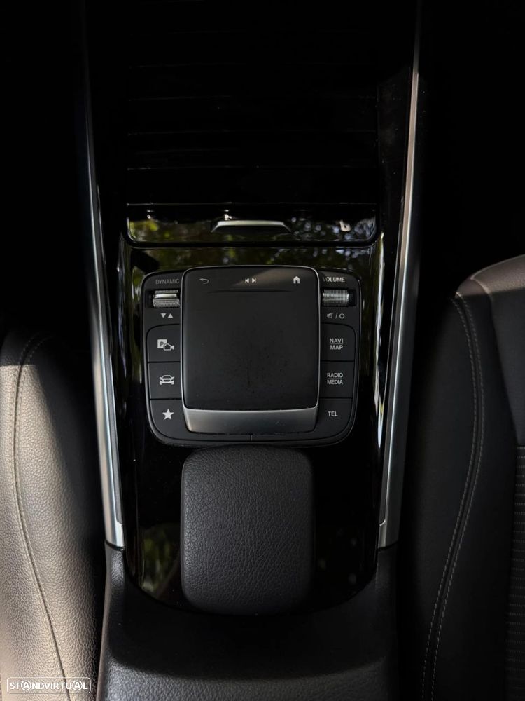 Mercedes-Benz GLA 250 e 8G-DCT Special Edition - 41