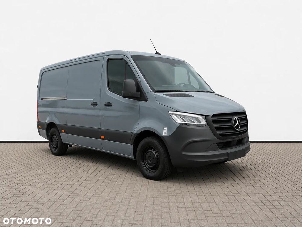 Mercedes-Benz Sprinter - 3