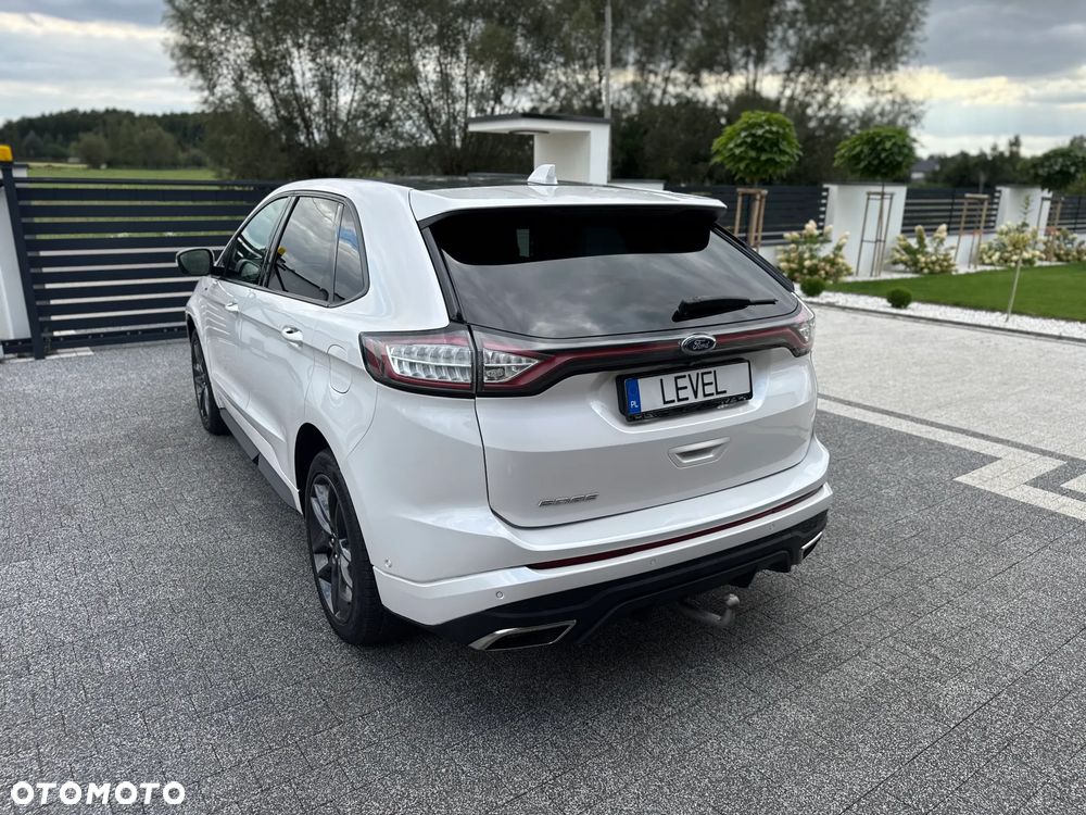 Ford Edge 2.0 TDCi Bi-Turbo 4x4 ST-LINE - 18