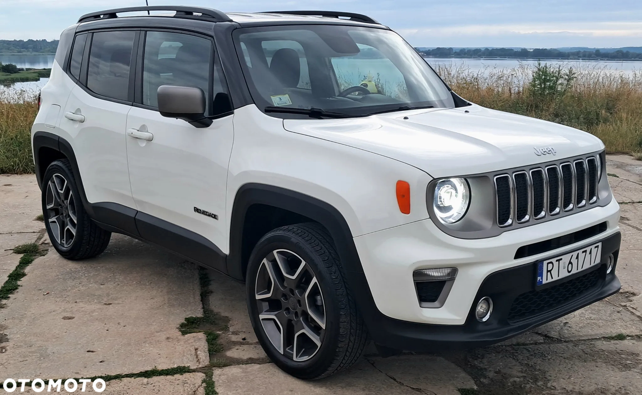 Jeep Renegade - 13