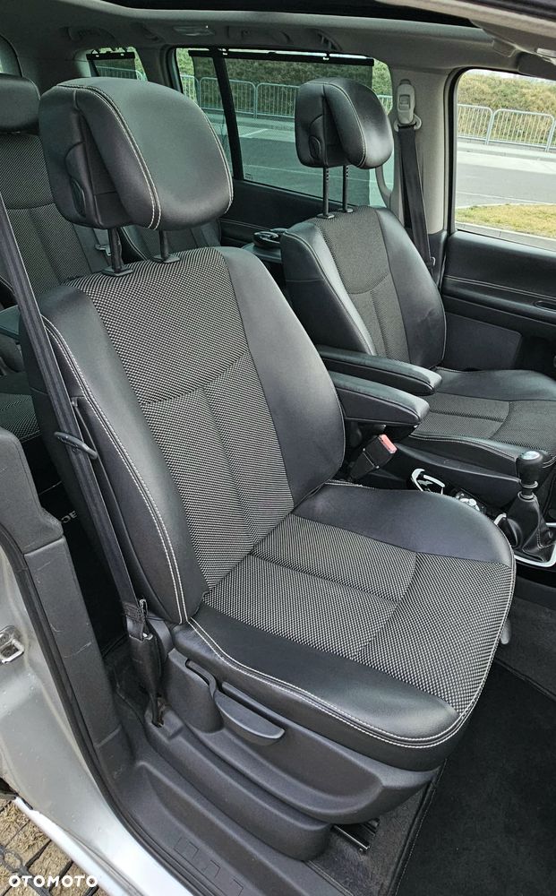 Renault Espace 2.0 dCi FAP Celsium - 11