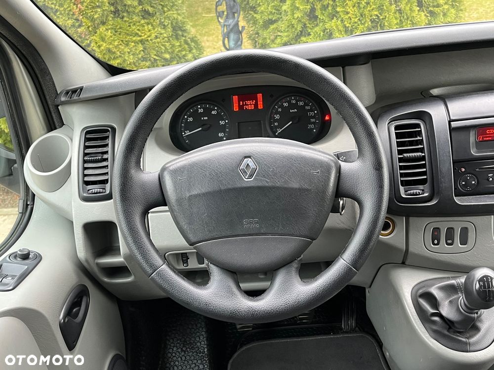 Renault Trafic - 18