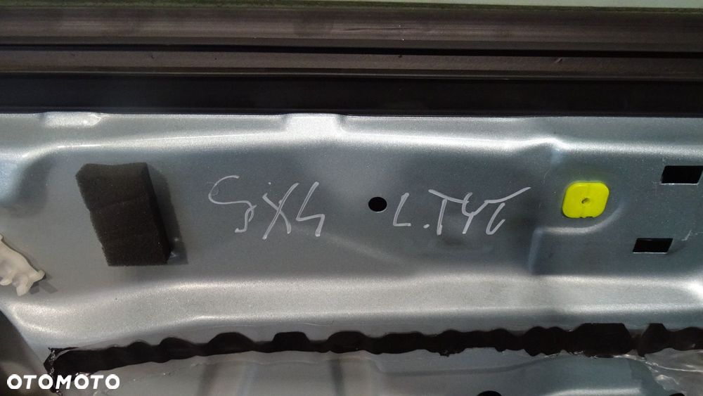 DRZWI LEWY TYŁ SUZUKI SX4 1.9DDIS ZEE - 11