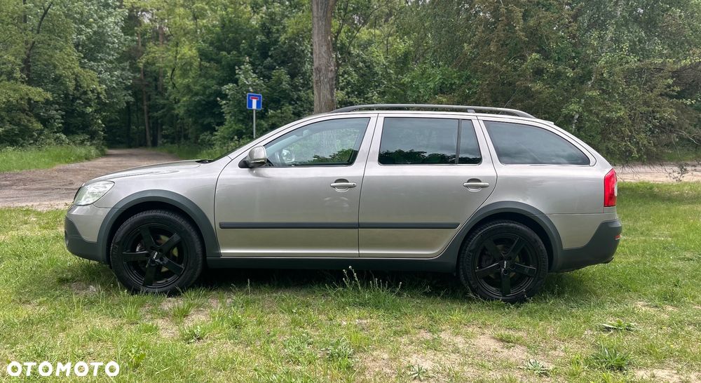 Skoda Octavia 1.8 TSI 4x4 Scout - 11