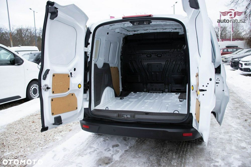 Ford Transit Connect - 35