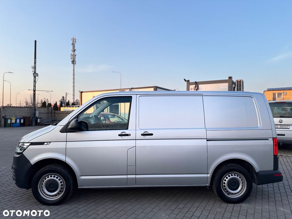 Volkswagen Transporter - 4