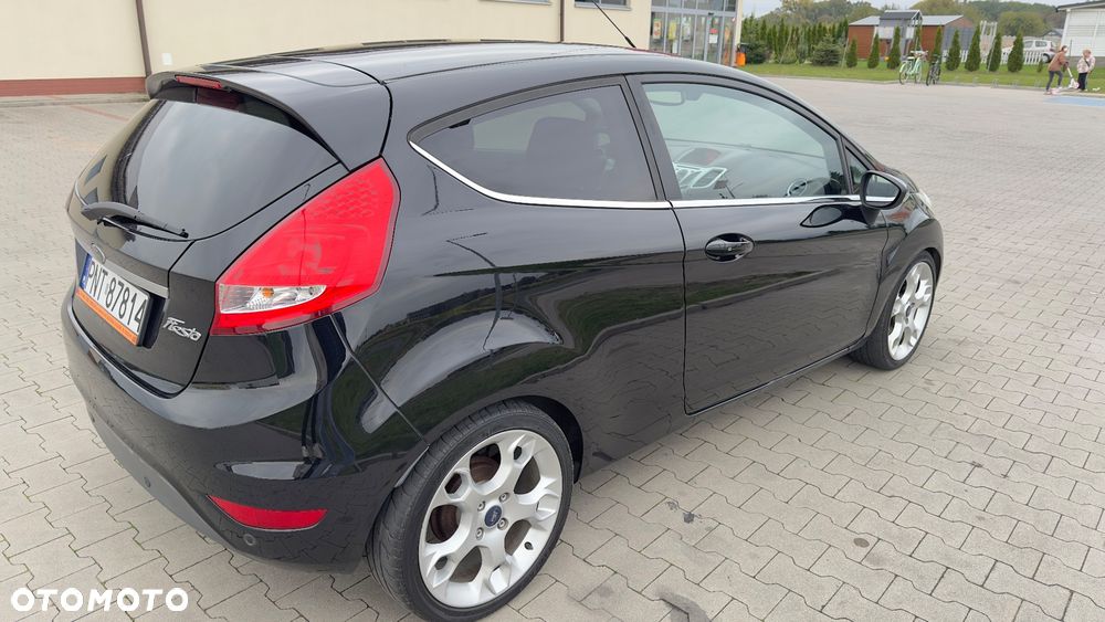 Ford Fiesta - 4