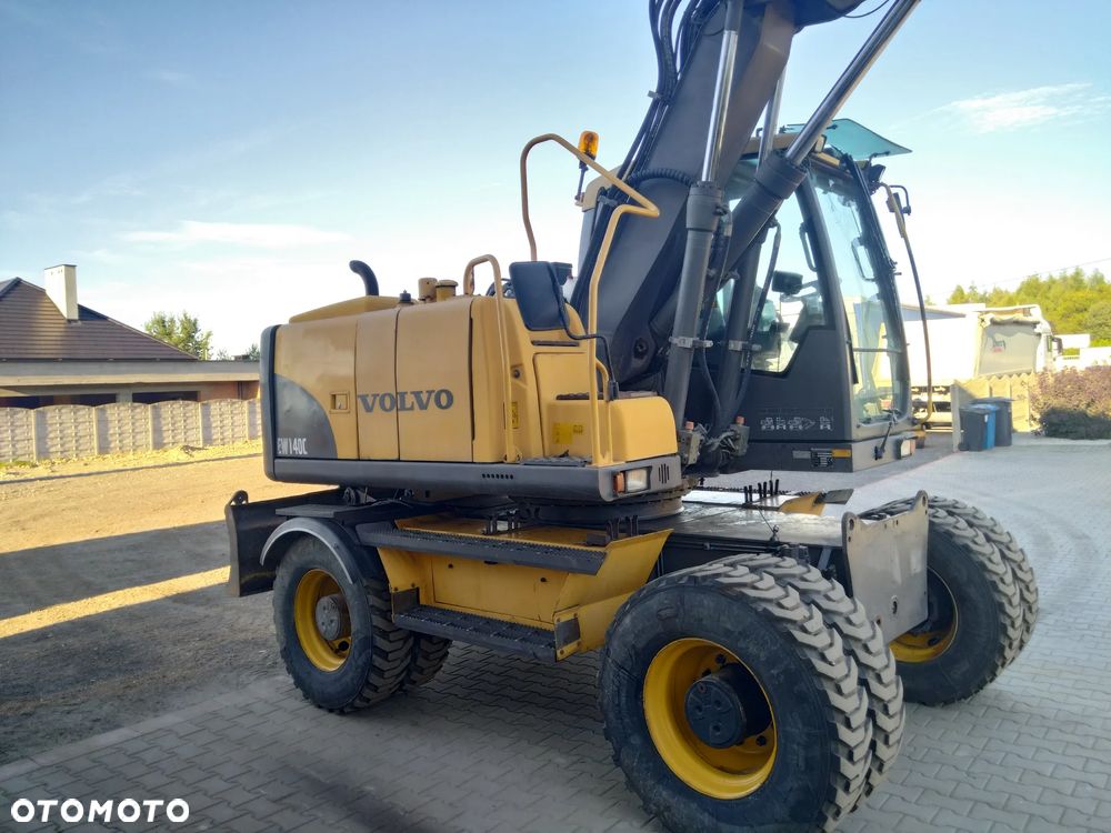 Volvo EW140C - 4