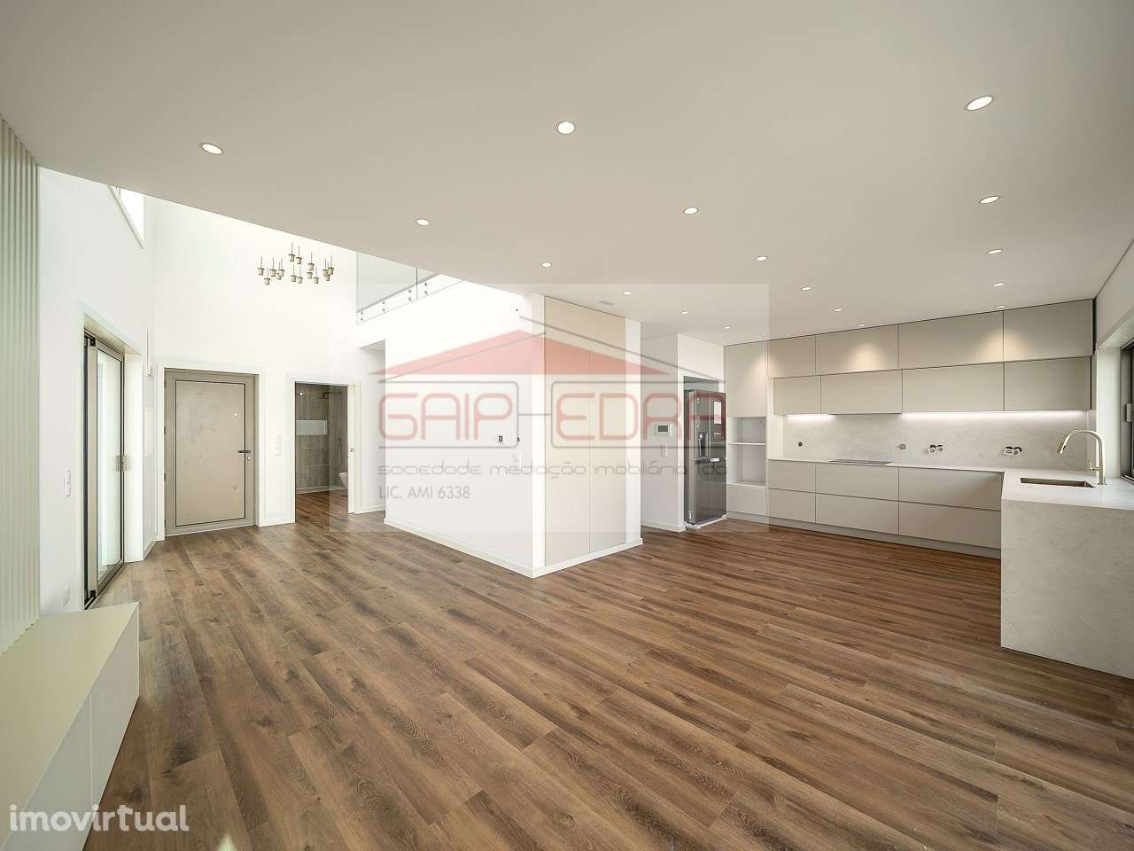 Moradia T3 com jardim e acessibilidade - Grande imagem: 2/28