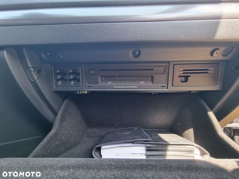 Volkswagen Golf - 18