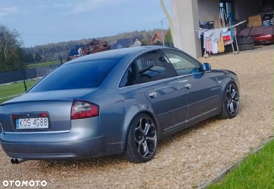 Audi A6 Limousine 2.4 - 18
