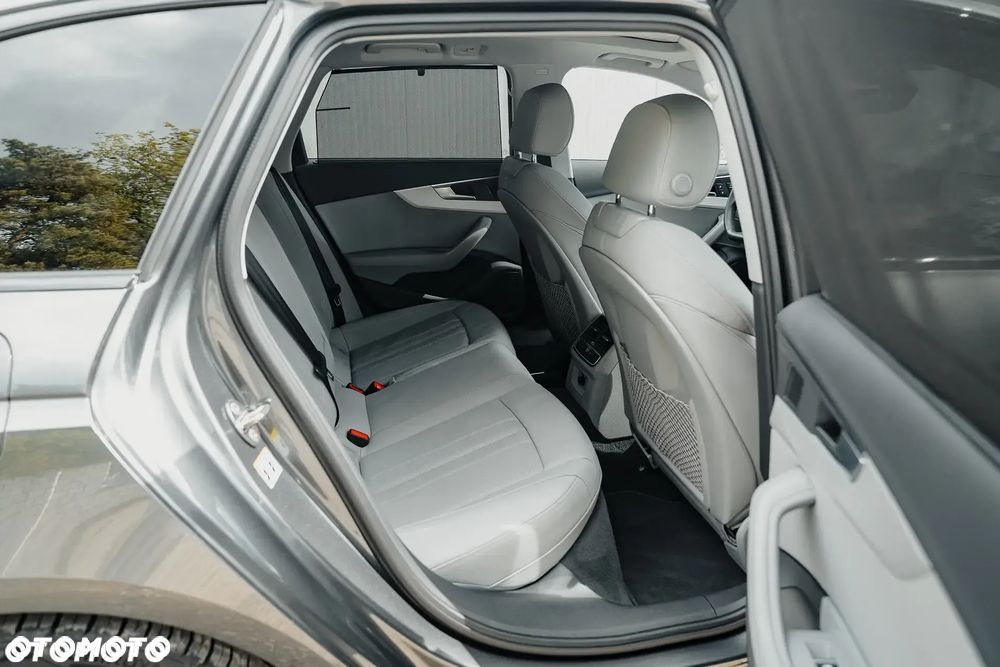 Audi A4 Avant 40 TDI quattro S tronic - 31