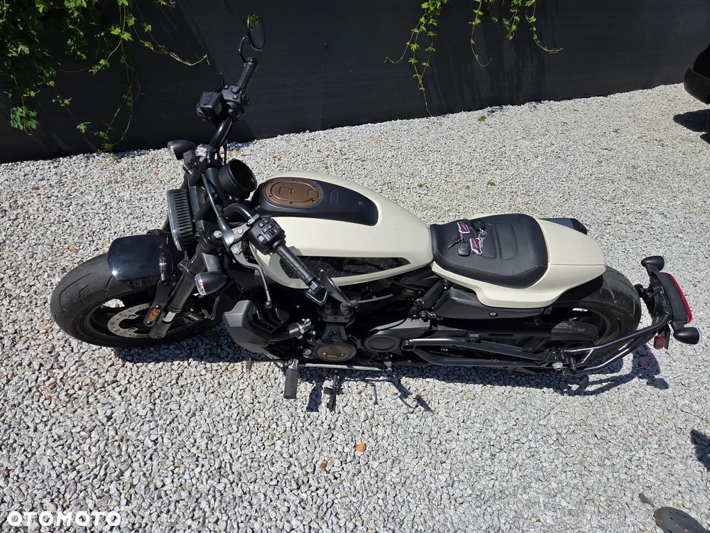 Harley-Davidson Sportster - 8