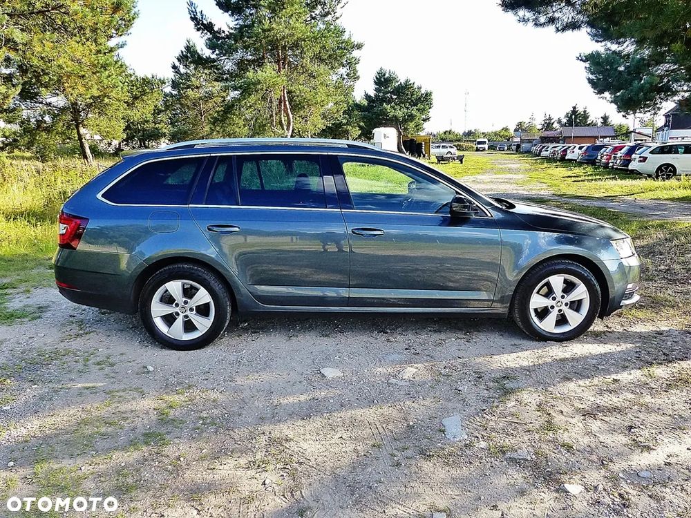 Skoda Octavia 2.0 TDI Style - 9