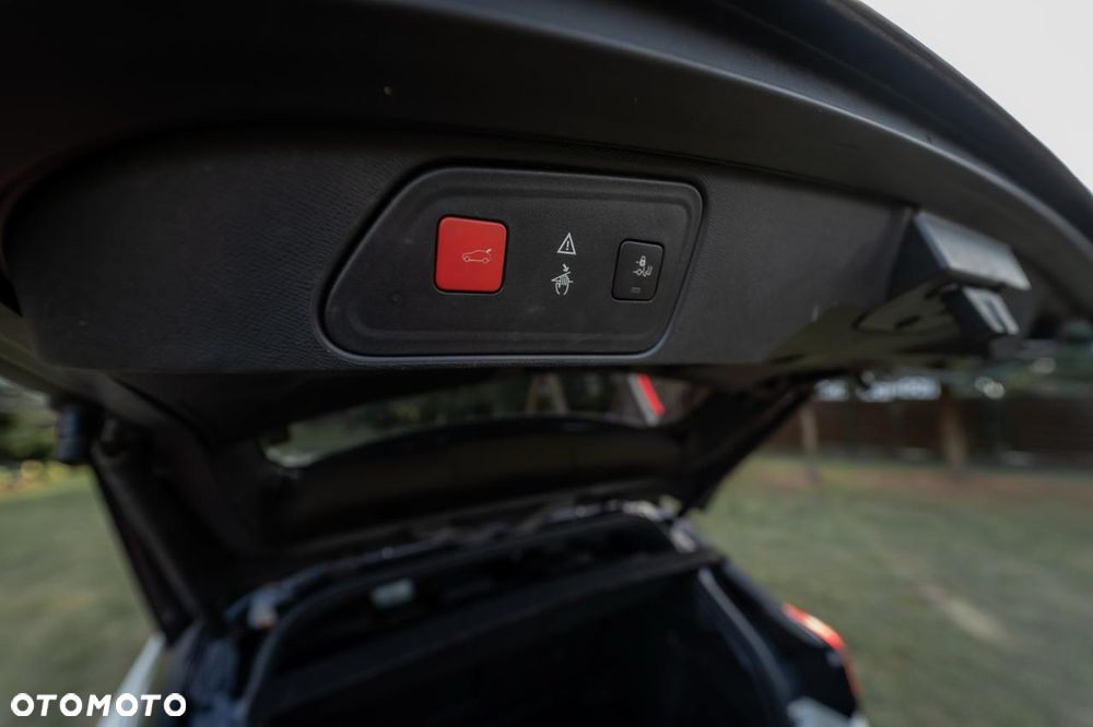 Peugeot 3008 2.0 BlueHDi GT S&S EAT8 - 23