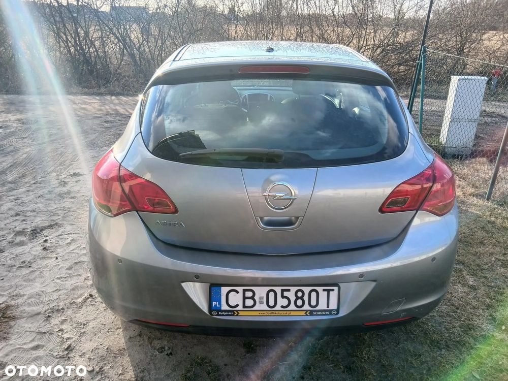 Opel Astra 1.6 - 7