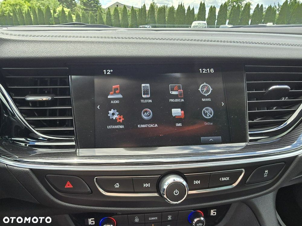 Opel Insignia - 29