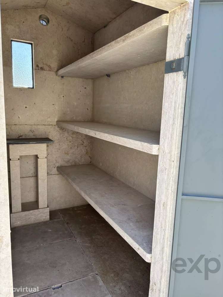 Jazigo à Venda - "Cemitério dos Prazeres - Lisboa - Grande imagem: 4/5