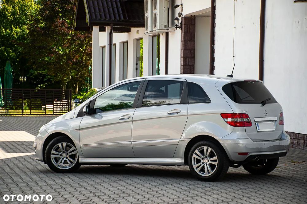Mercedes-Benz Klasa B 180 CDI DPF Special Edition - 20