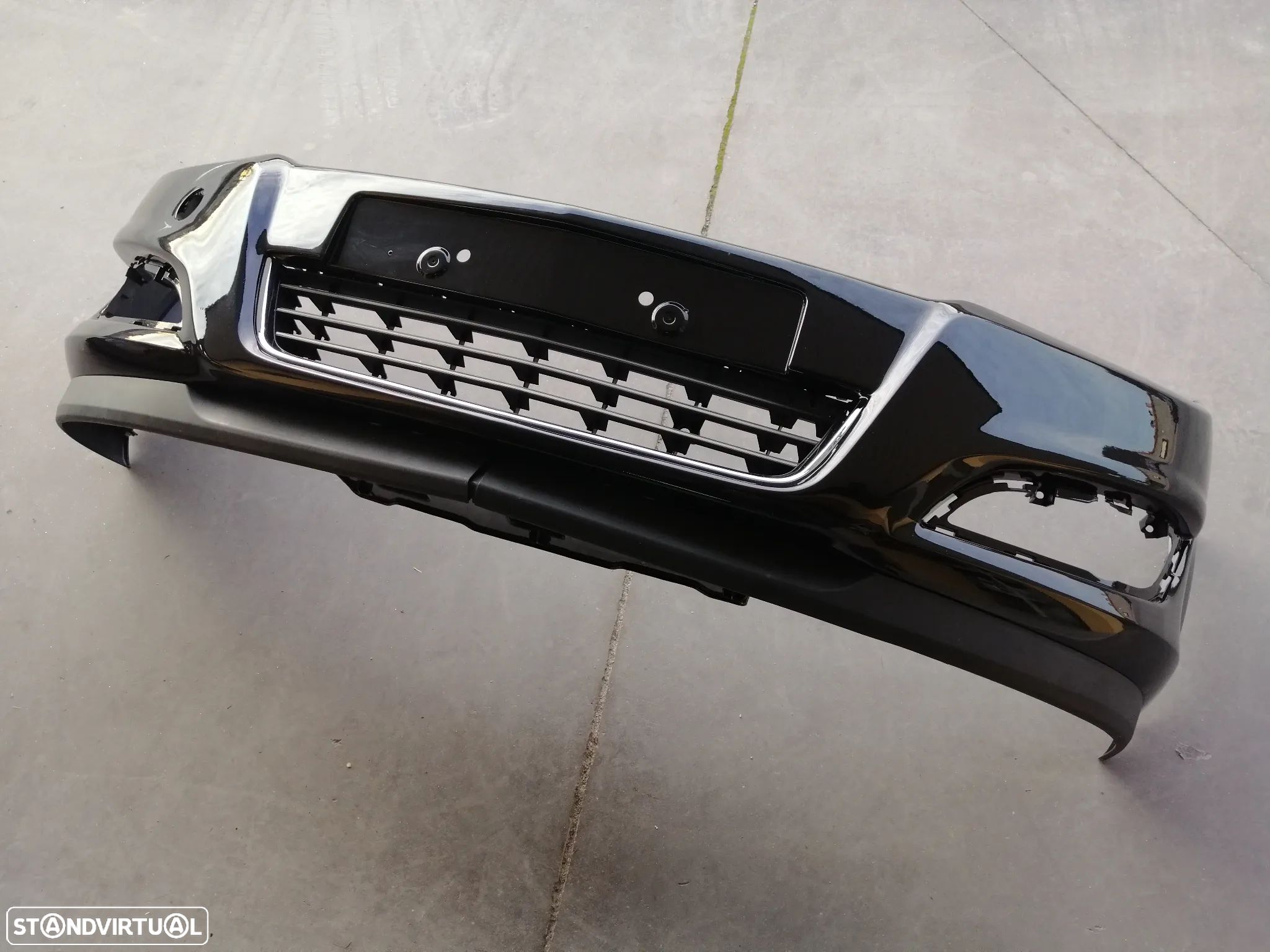 Parachoques da frente Preto com grelha e Spoiler Opel Astra H 2007- - 1