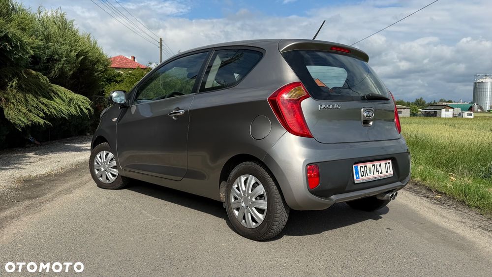 Kia Picanto 1.0 L - 6