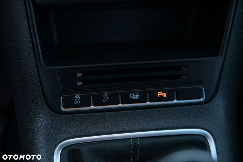 Volkswagen Tiguan 2.0 TDI DPF BlueMotion Technology Life - 36