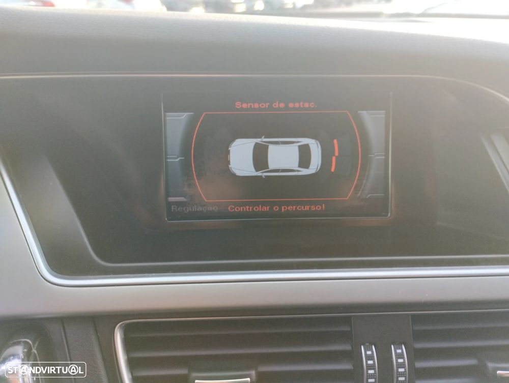 Audi A4 2.0 TDI Business Line Sport - 16