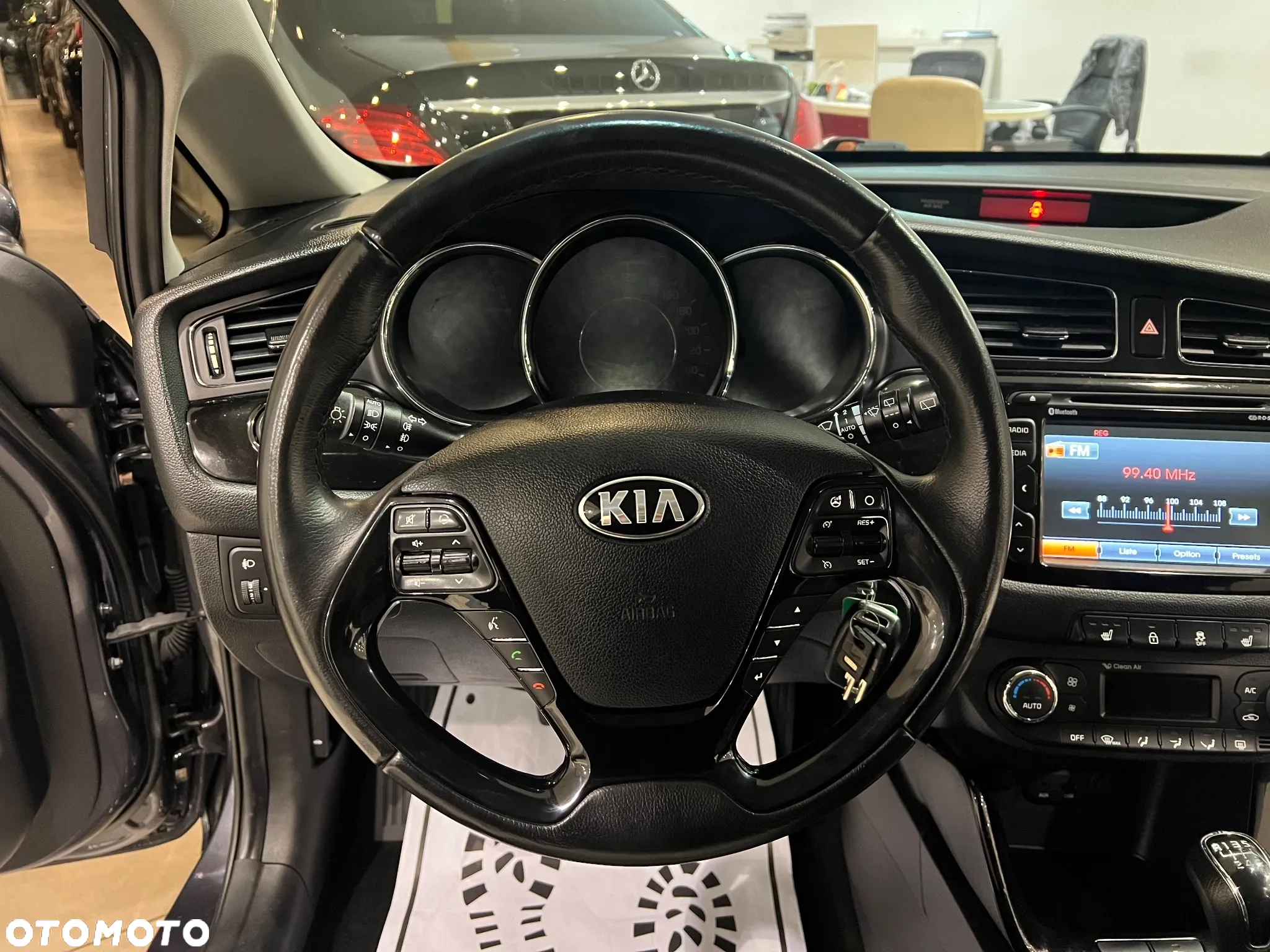 Kia Ceed Cee'd 1.6 CRDi M - 28