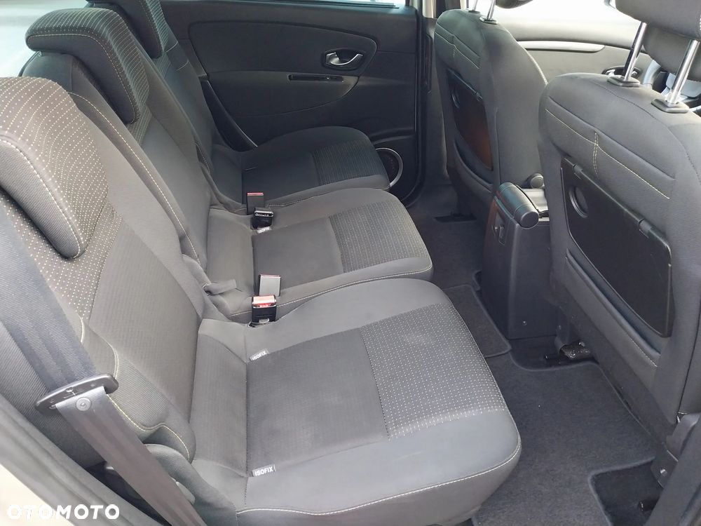 Renault Scenic 1.6 16V Confort Privilege - 21