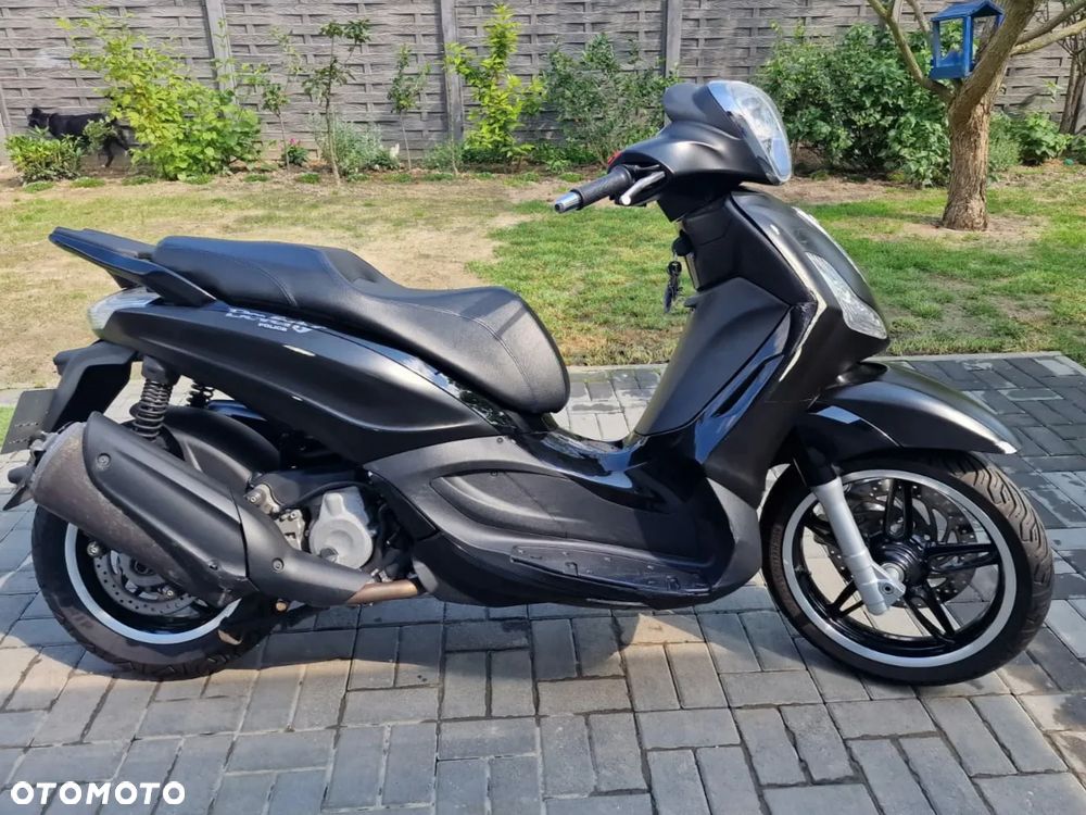 Piaggio Beverly - 1