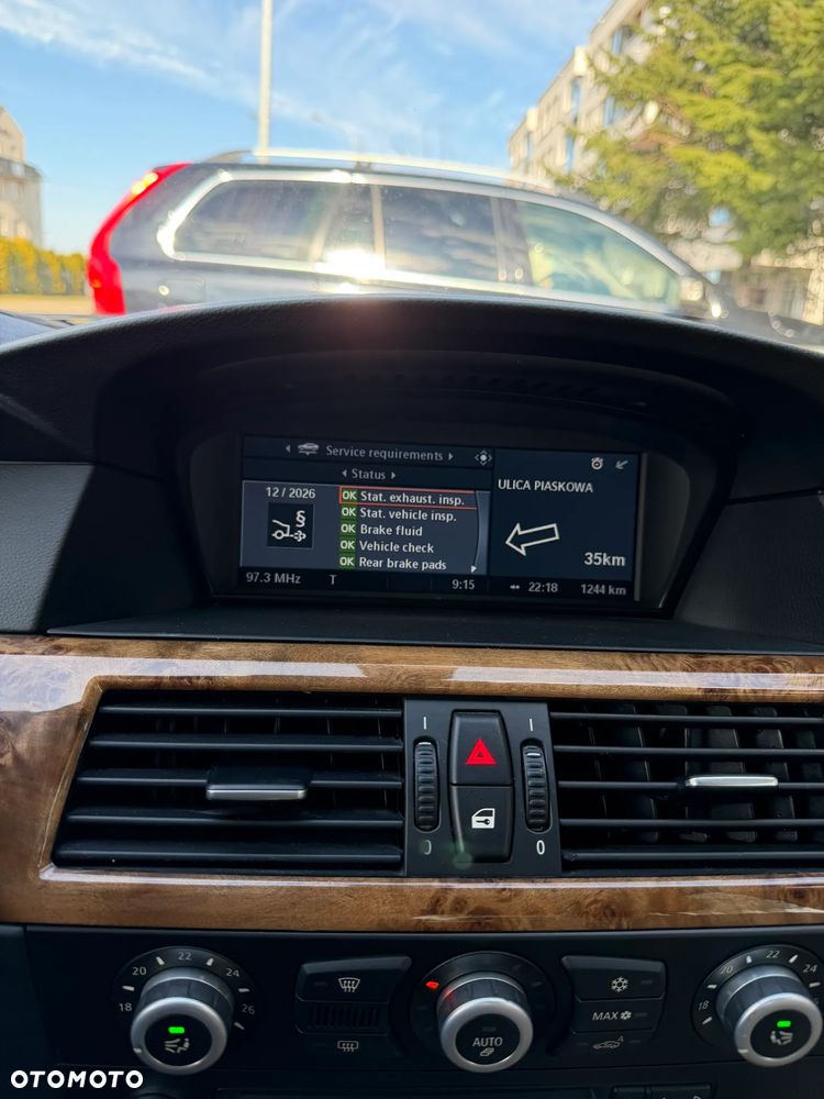 BMW Seria 5 530xd - 25