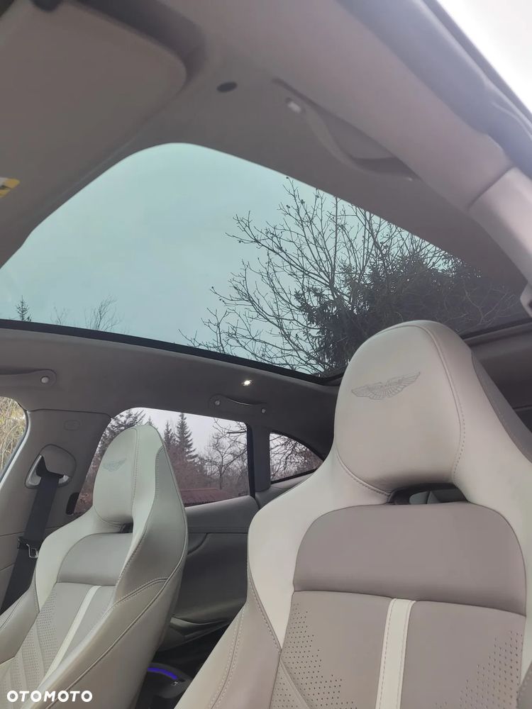 Aston Martin DBX707 - 17