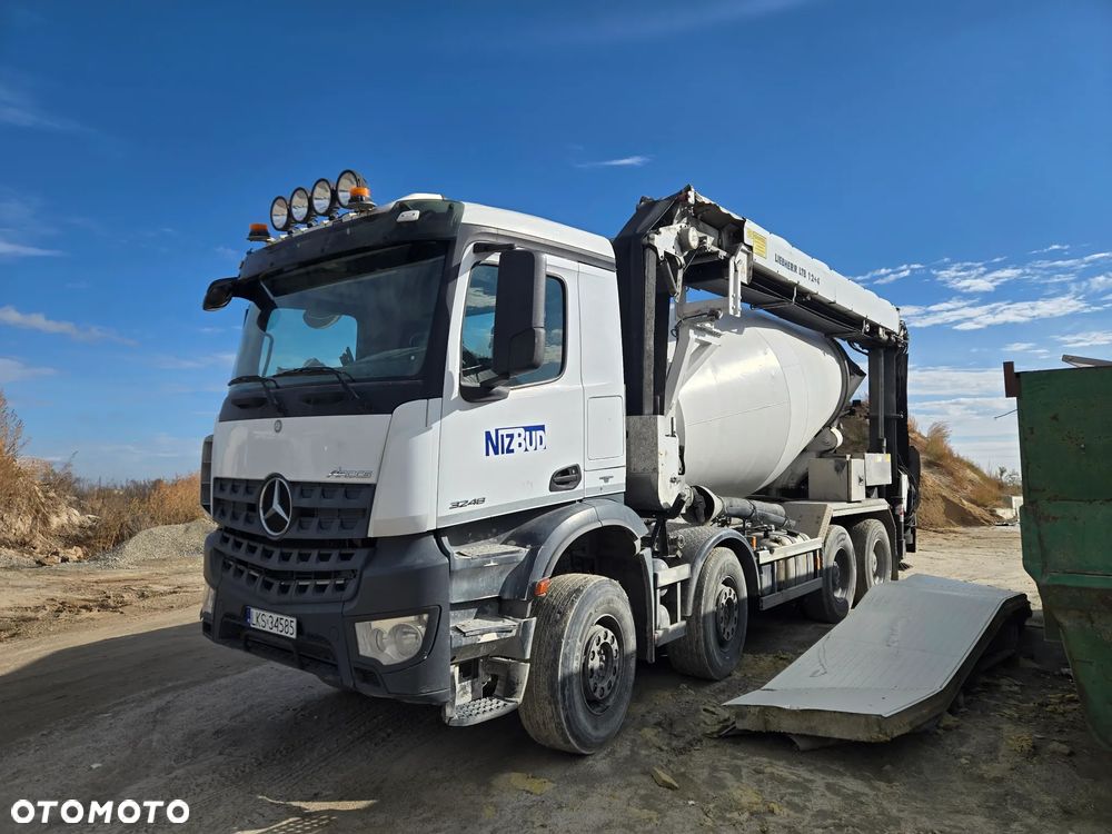 Mercedes-Benz Arocs