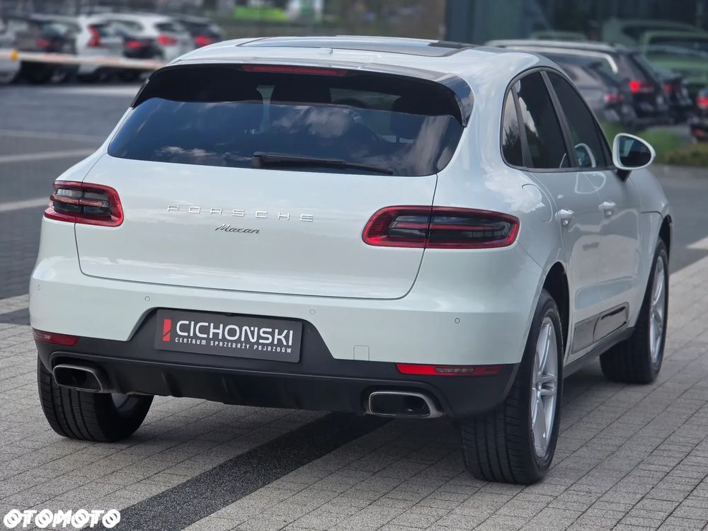 Porsche Macan - 34