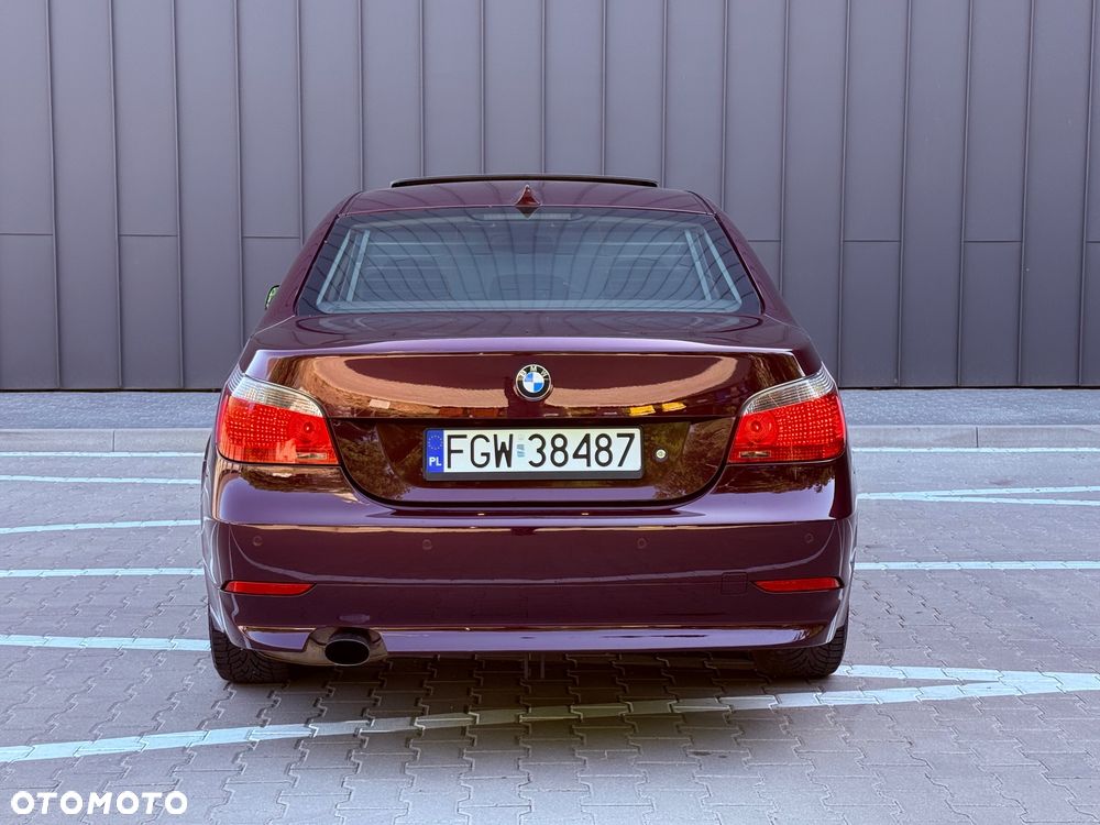 BMW Seria 5 - 16
