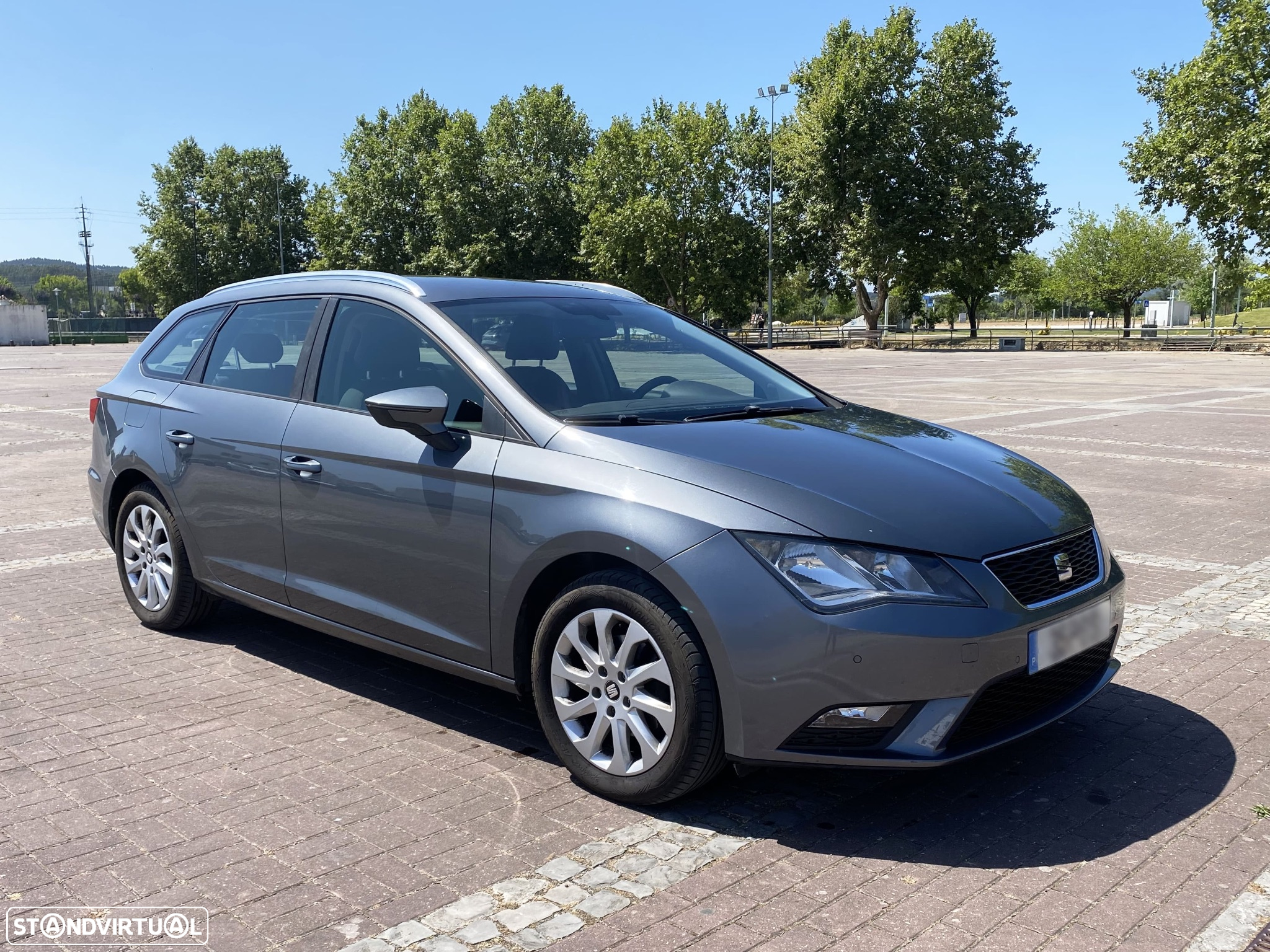 SEAT Leon ST 1.6 TDI Style Ecomotive - 17