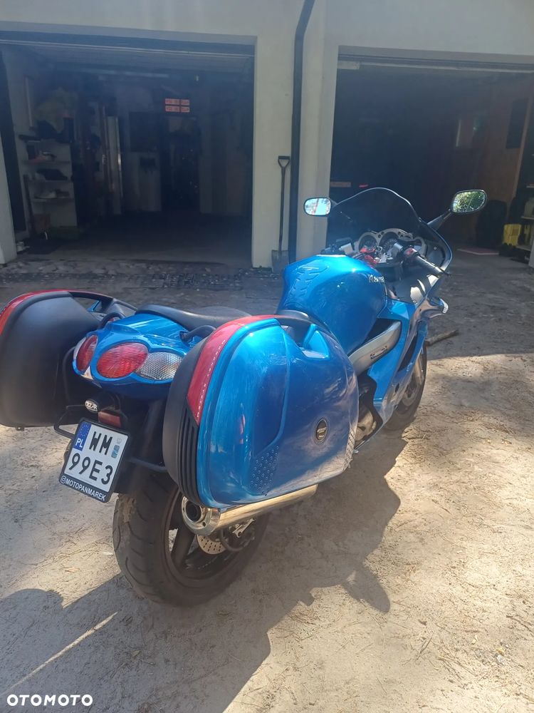 Kawasaki ZZR - 6