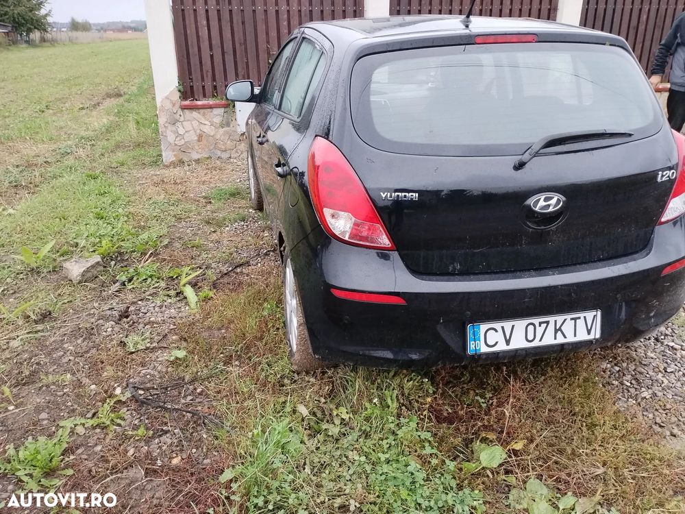 Hyundai i20 - 3