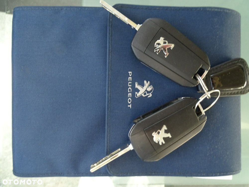 Peugeot 3008 - 11