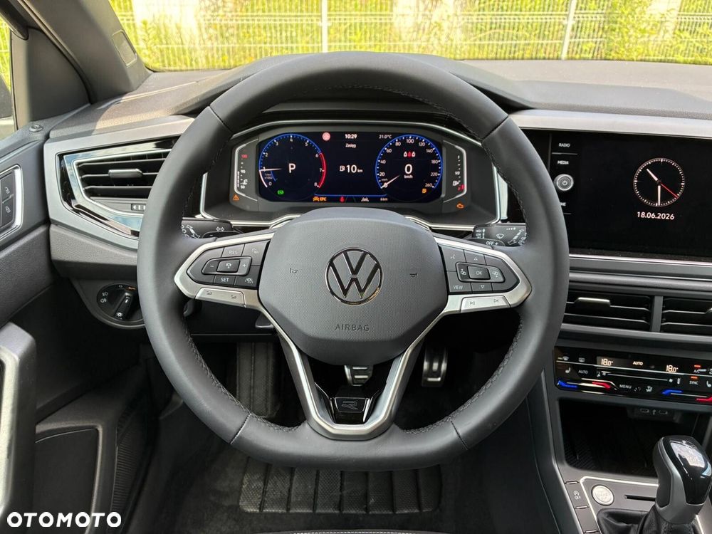 Volkswagen Polo - 14