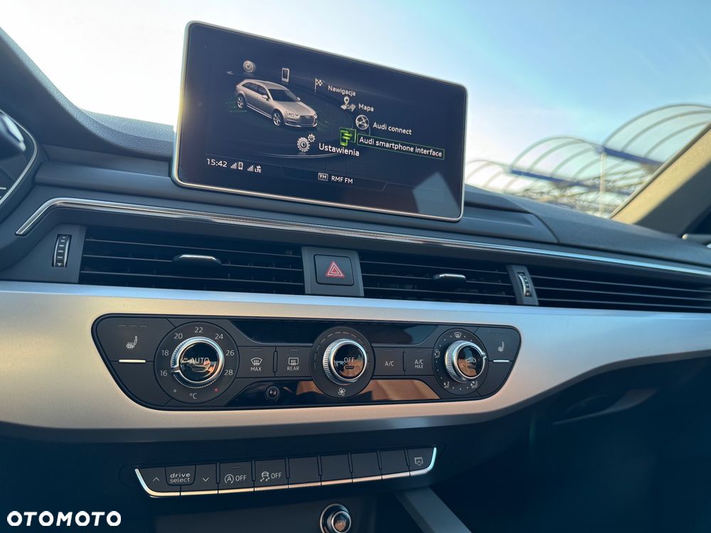 Audi A4 Avant 40 TDI S tronic S line - 29
