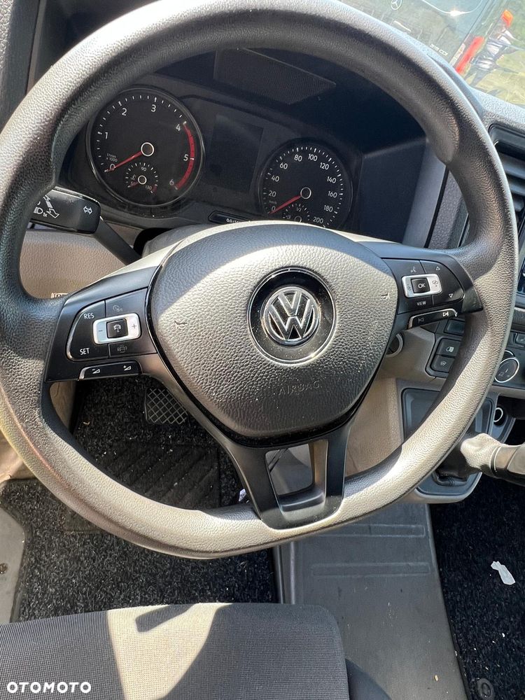 Volkswagen Crafter - 12